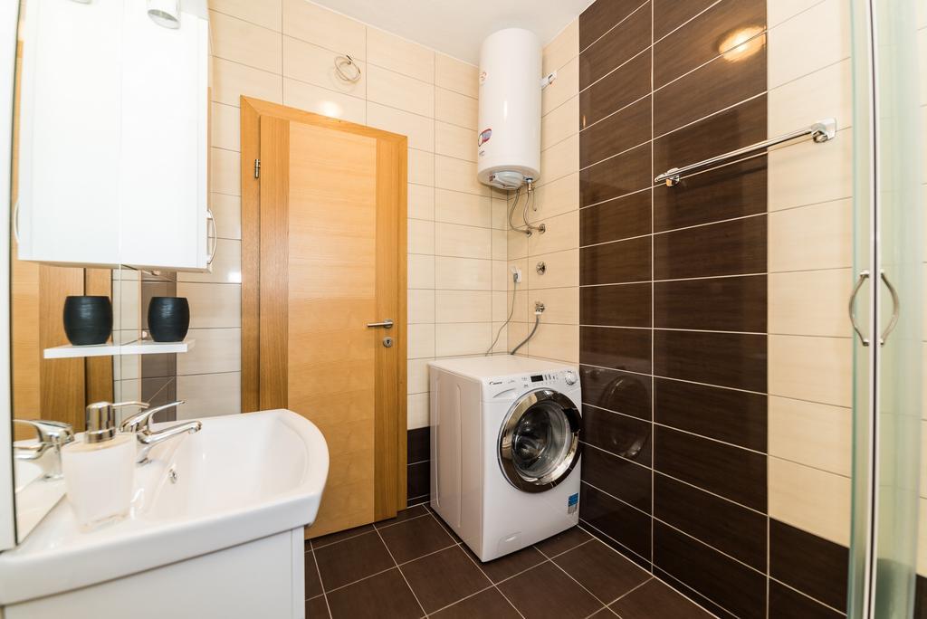 Apartments Kovacevic ヴィル エクステリア 写真