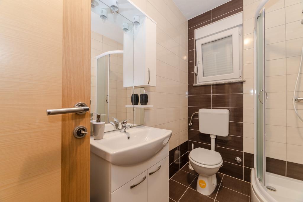 Apartments Kovacevic ヴィル エクステリア 写真